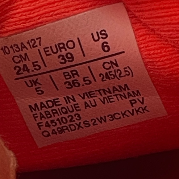 ASICS Superblast - Picture 8 of 8